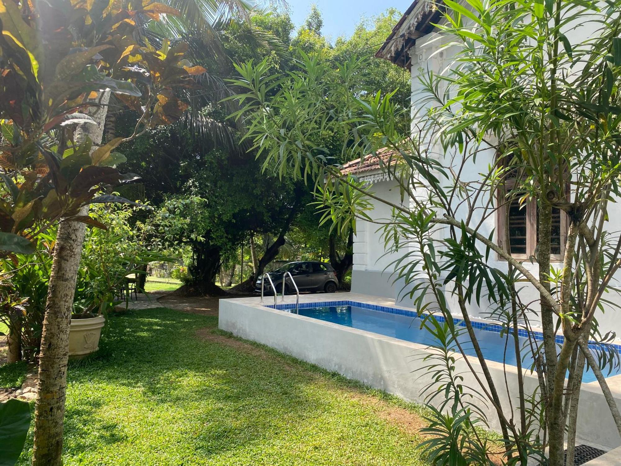 Villa Balapitiya Beach Buitenkant foto